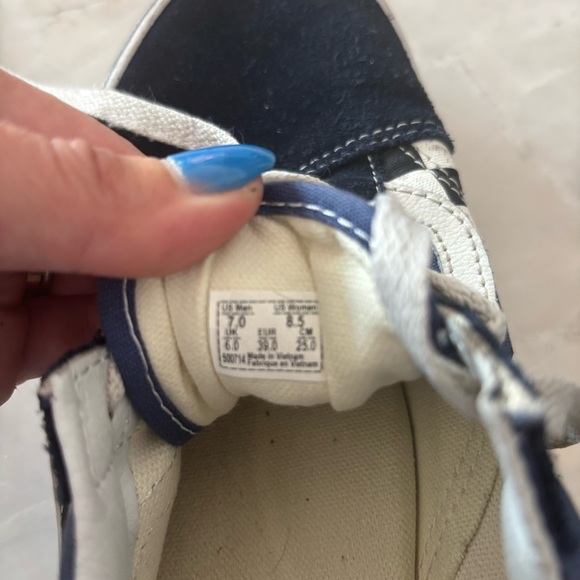 Vans Black and White Checkerboard Shoes women’s size 8.5/Mens size 7 - Picture 5 of 5